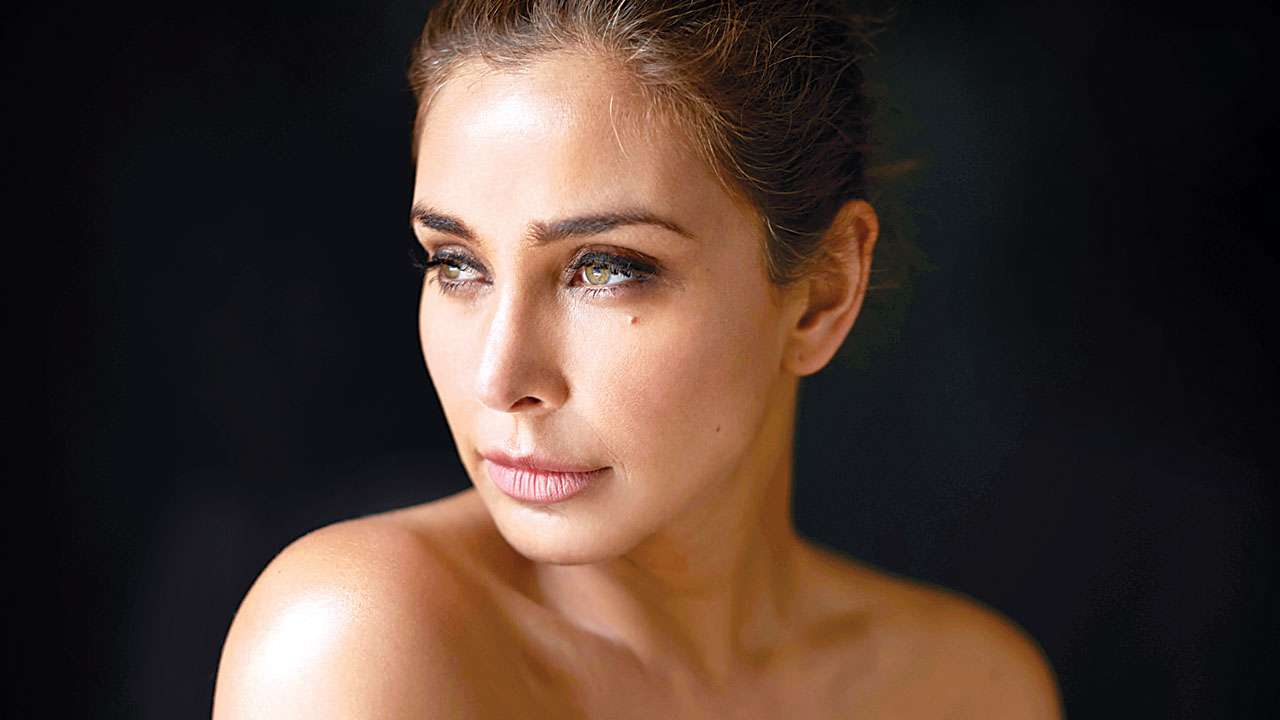 ‘i Have Always Defied Perceptions And Labels Lisa Ray On Her Memoir