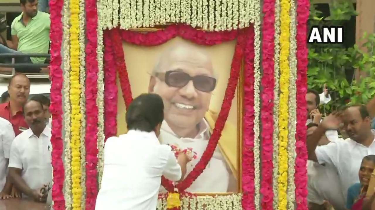 DMK chief MK Stalin pays tribute to M Karunanidhi on his 95th birth anniversary