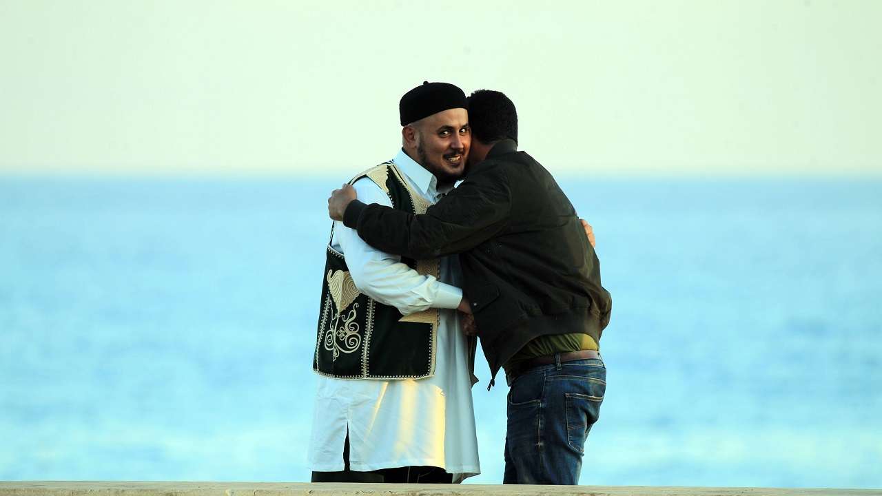 Greeting each other with a hug not an Eid tradition, says Darul ...