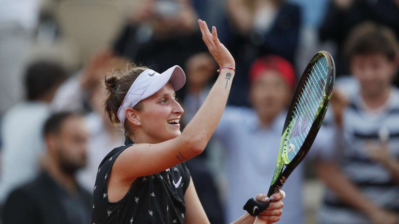 French Open Teenager Marketa Vondrousova Beats Petra Martic To Reach Paris Last Four