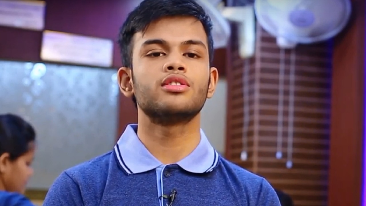 Akshat Kaushik has secured 3rd rank in NEET 2019