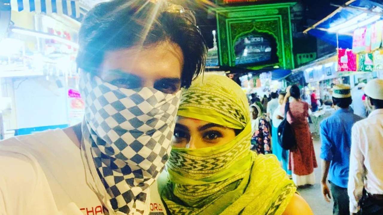 Eid Mubarak: Did you spot Kartik Aaryan-Sara Ali Khan in a masjid near you?