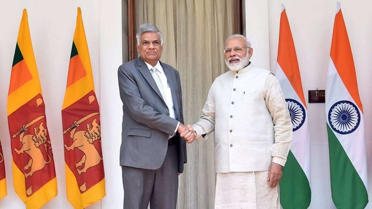 PM Modi and Sri Lankan PM R Wickremesinghe
