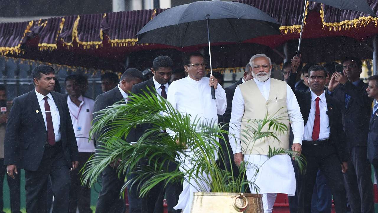 SRI LANKA - INDIA Colombo, Indian Prime Minister Modi pays tribute to the  victims of Easter terror (Photo)