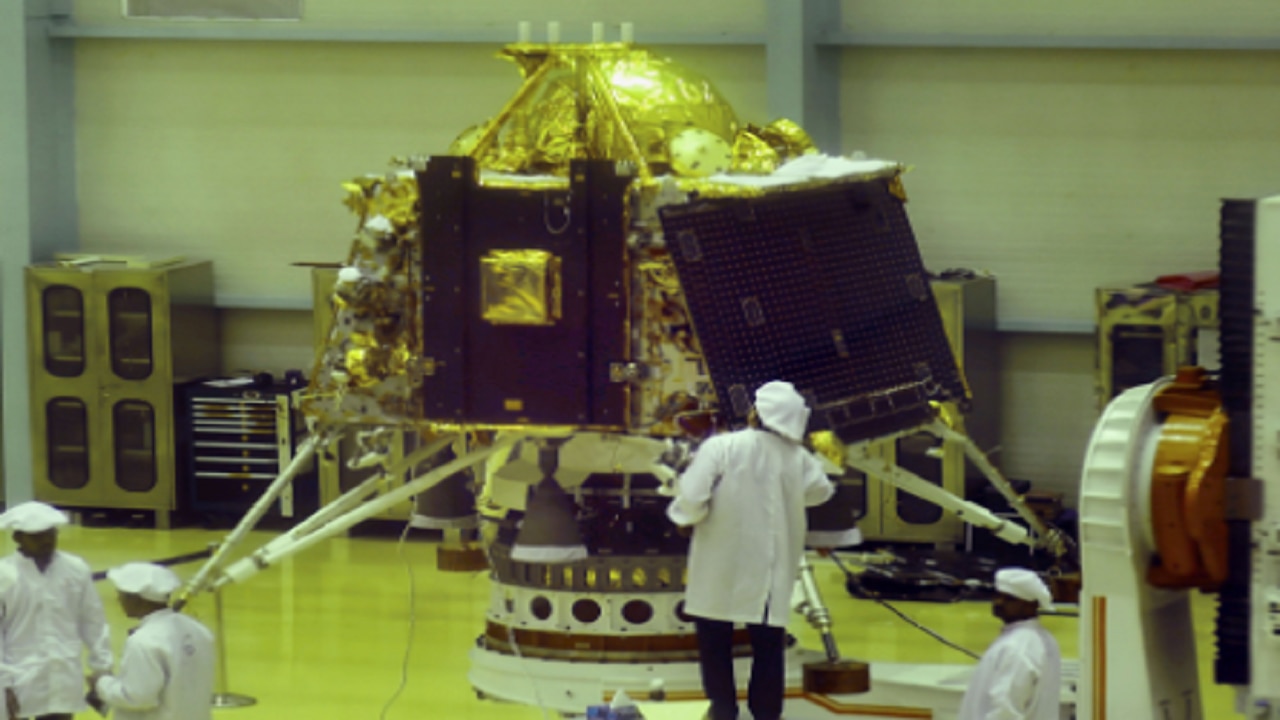 ISRO announces date, time for Chandrayaan-2 mission launch: All you ...