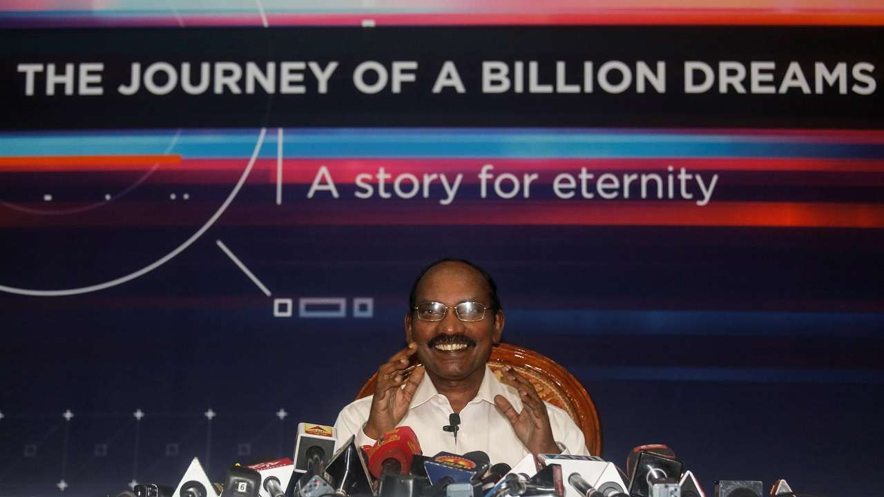 Chandrayaan-2 to land on Moon on either Sep 6 or 7 Chandrayaan-2 to land on Moon on either Sep 6 or 7
