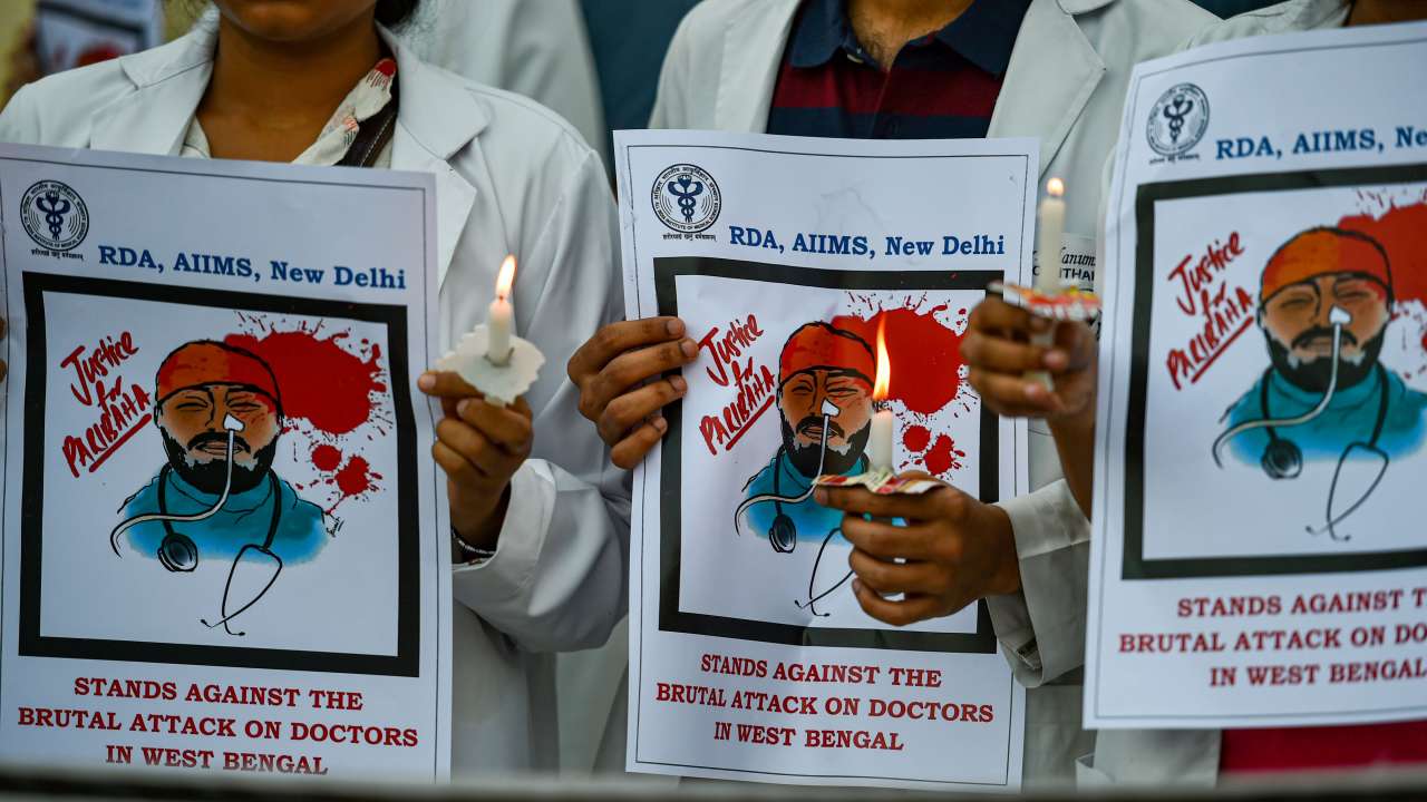 Delhi doctors give Mamata 48-hour ultimatum