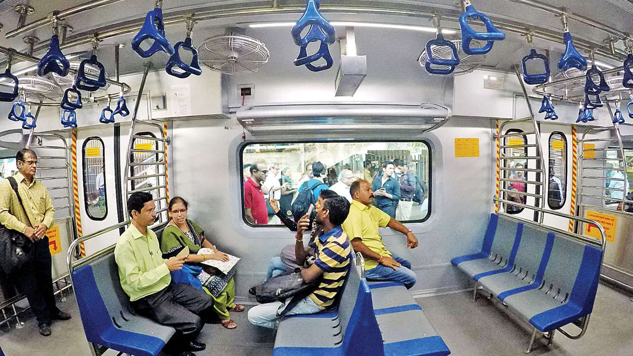 More Capacity Fewer Seats On Track With Hybrid Ac Locals