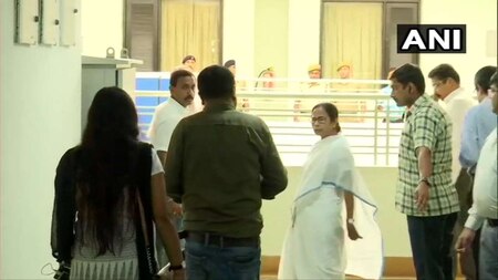 Junior doctors of NRS Hospital withdraw strike