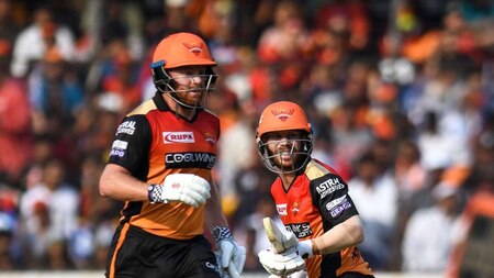 SRH lose two important wickets - Jonny Bairstow and David Warner