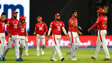 Punjab win toss and opt to bowl