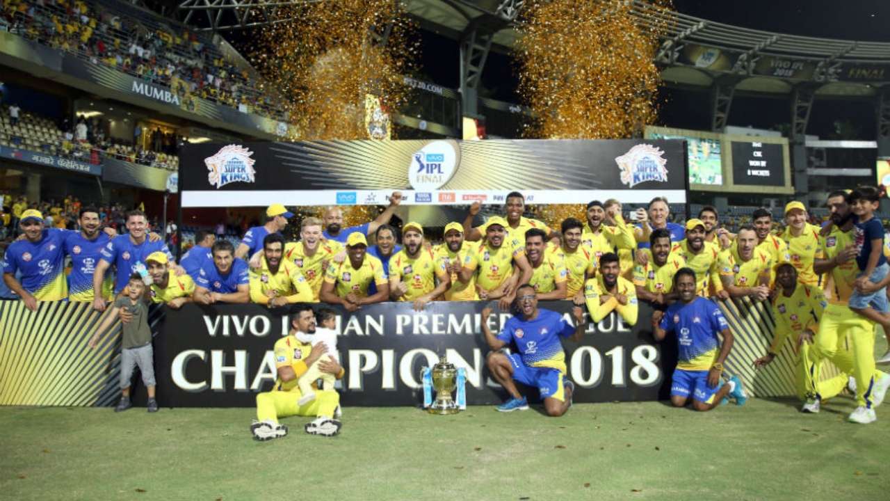 2018: Chennai Super Kings beat Sunrisers Hyderabad by 8 wickets