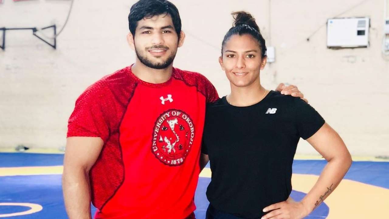 Vinesh Phogat Biography, Age, DOB, Wrestling, News, Weight, Height, Family,  Career, Coach, Sports and more - HotGossips