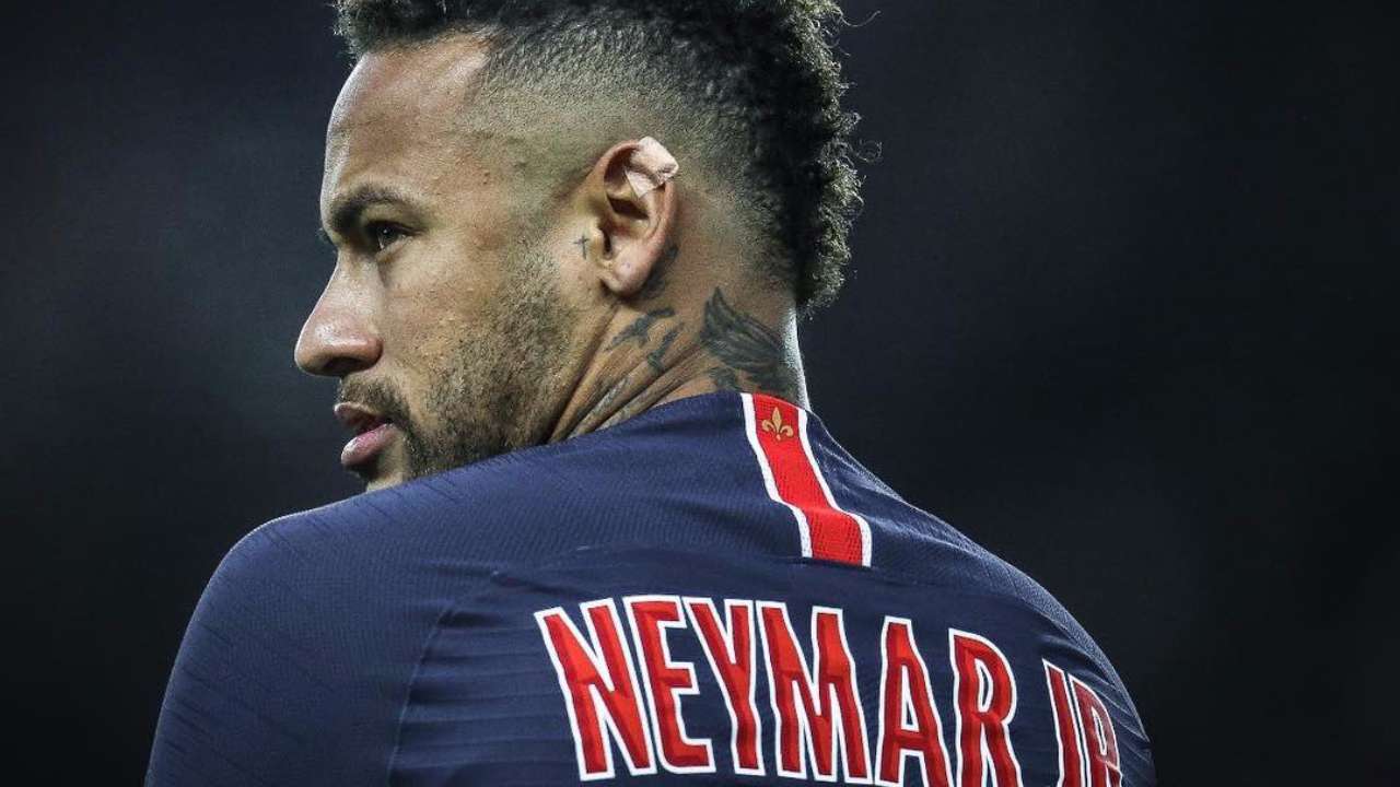 Neymar: I had Ronaldo's 2002 World Cup hairstyle | Goal.com English Oman