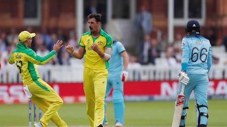 Starc strikes for the Aussies again