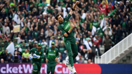 It's Shaheen Afridi again with the magic