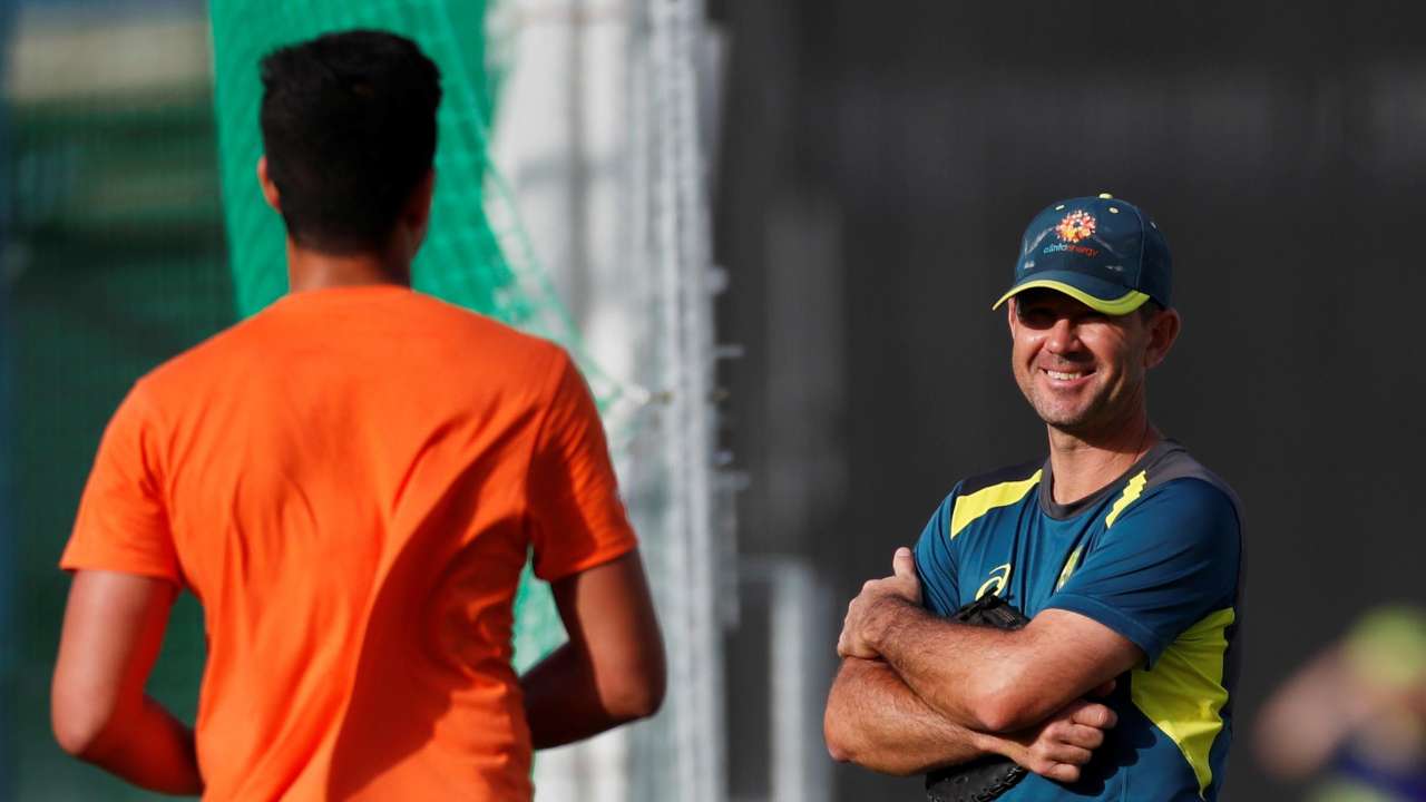 World Cup 2019: Arjun Tendulkar helps England ahead of Australia clash