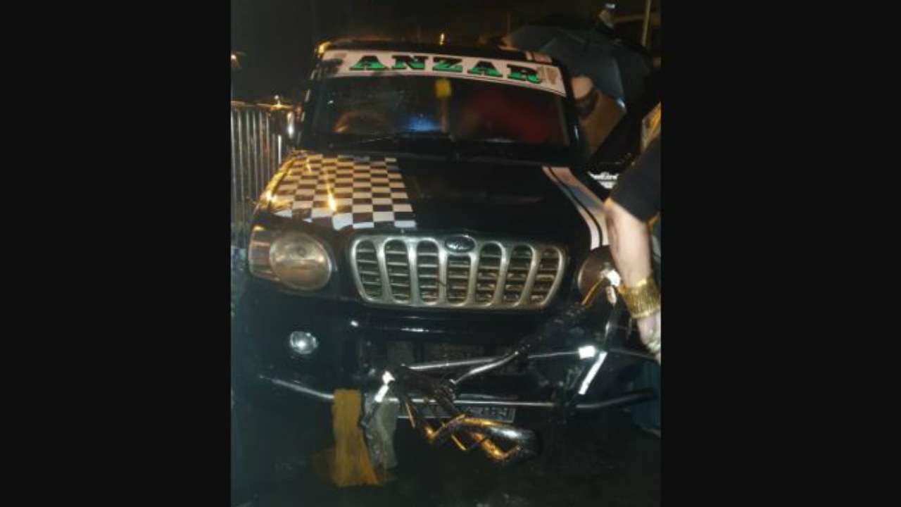 Mumbai Rains Two men die after car gets stuck in flooded underpass in