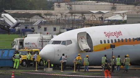 SpiceJet plane overshoots runway at Mumbai airport