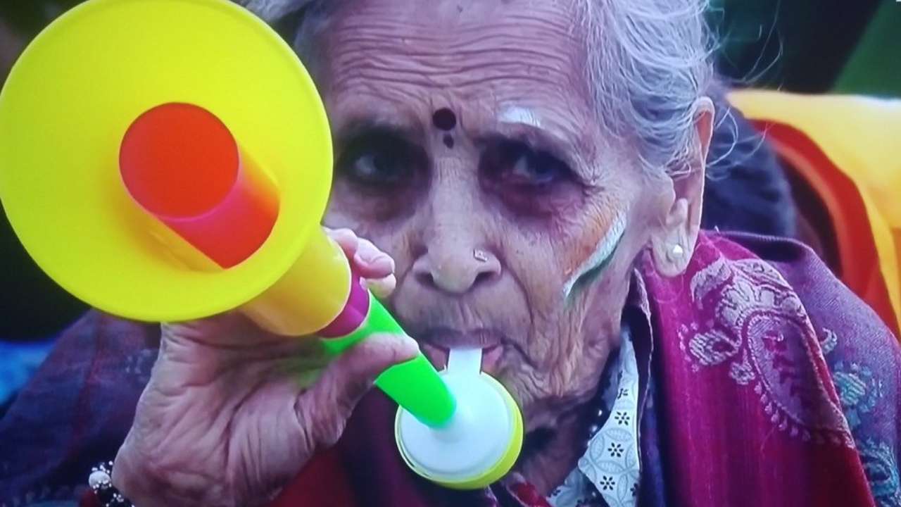 The lady was seen cheering for India