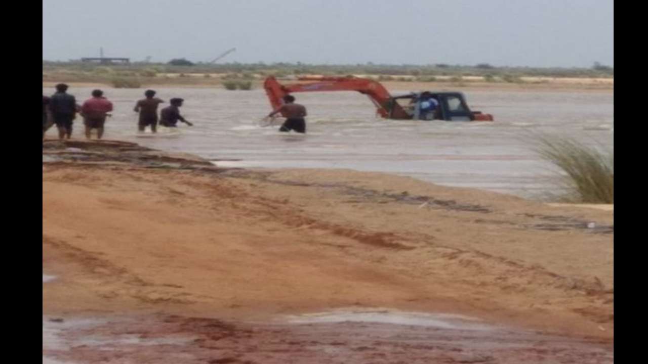 Andhra Pradesh: Excavation machine sinks in Godavari river; driver rescued