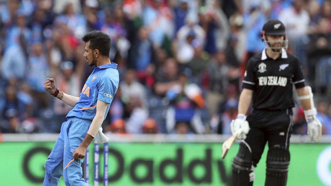 Yuzvendra Chahal gets Kane Williamson out