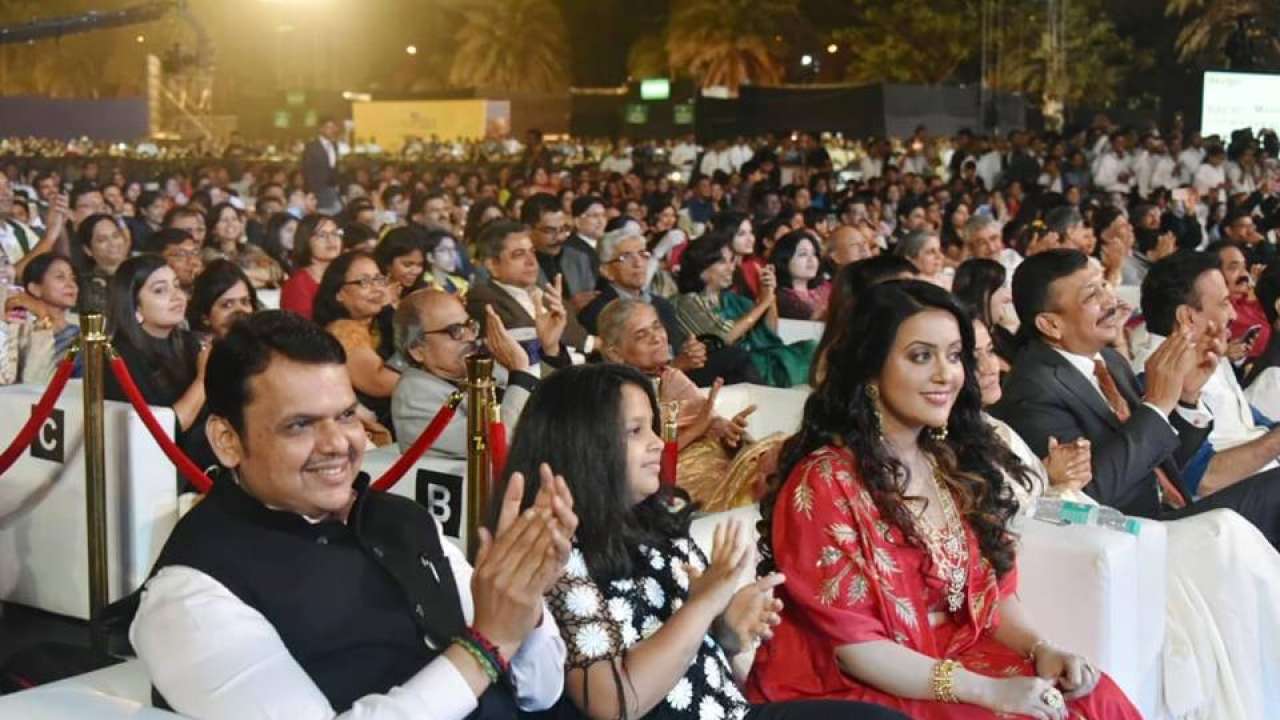 Amruta Fadnavis on Rohatgi vs Mumbai Police