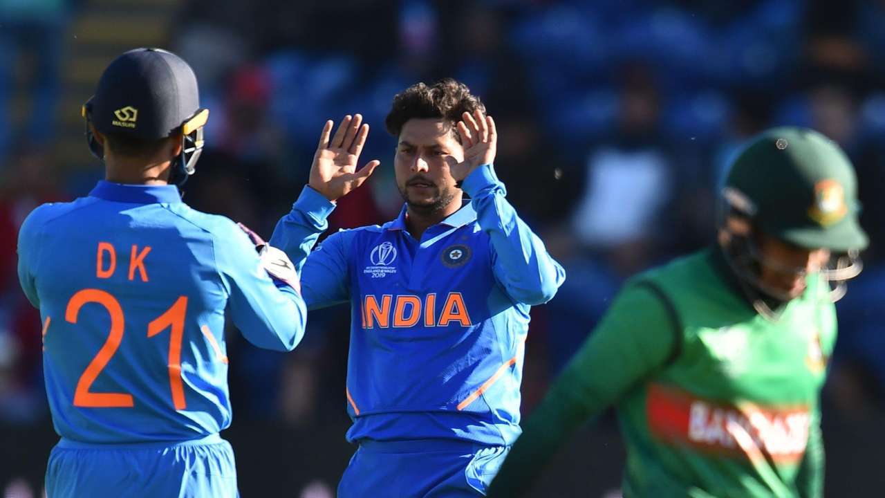 Kuldeep Yadav: 6/10
