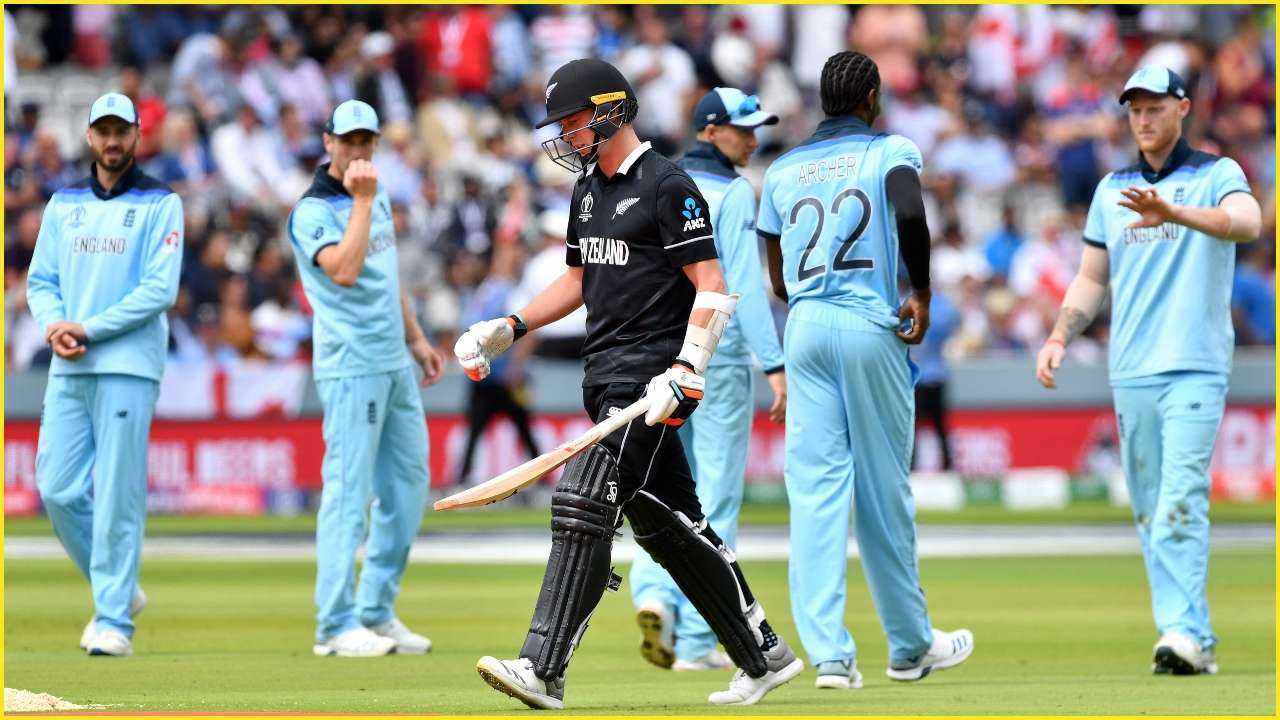World Cup 2019 Final Plunkett Woakes Help England Restrict New Zealand To 241 8