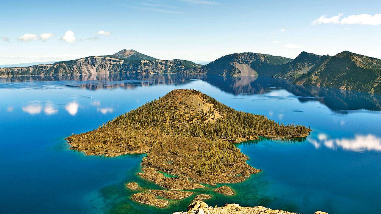 Lake lively: Unique lagoons across the world