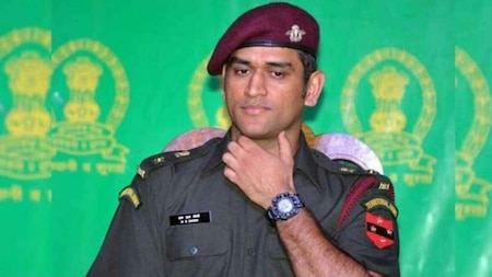 Army chief on MS Dhoni