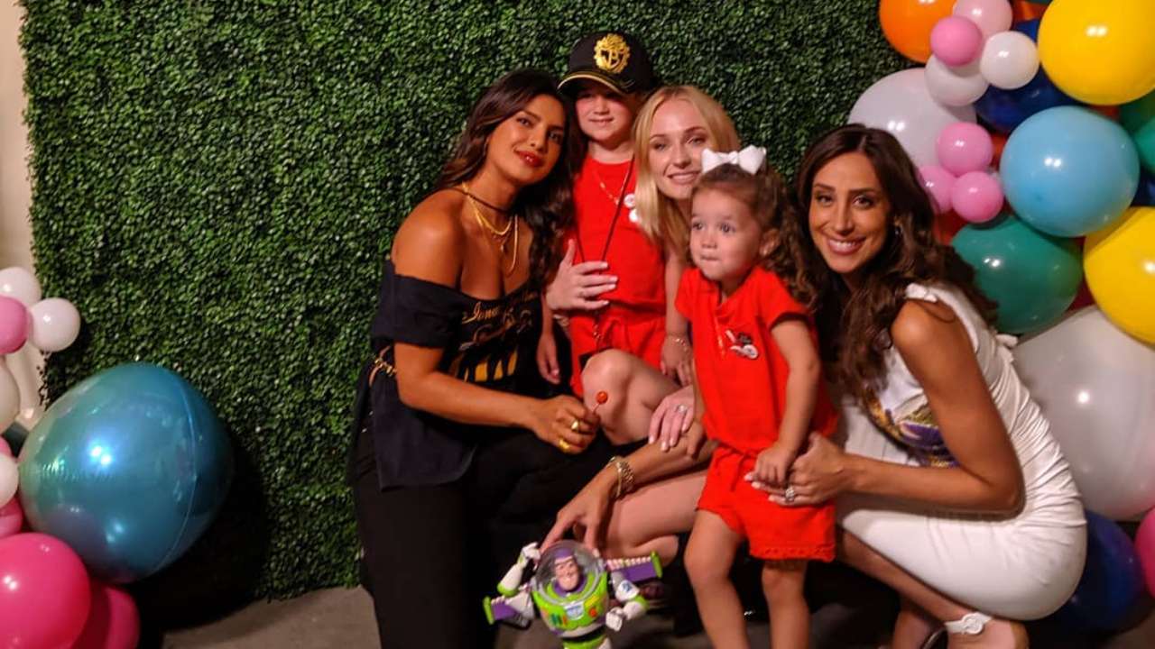 Jonas Brothers Happiness Begins Tour Priyanka Chopra Sophie Turner Danielle Jonas Turn Biggest Cheerleaders In Miami