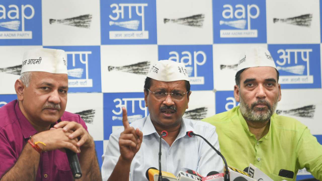 2.8 lakh CCTV cameras, 11,000 free WiFi spots with 15 GB free data per  user: Kejriwal&#39;s grand promises ahead of polls