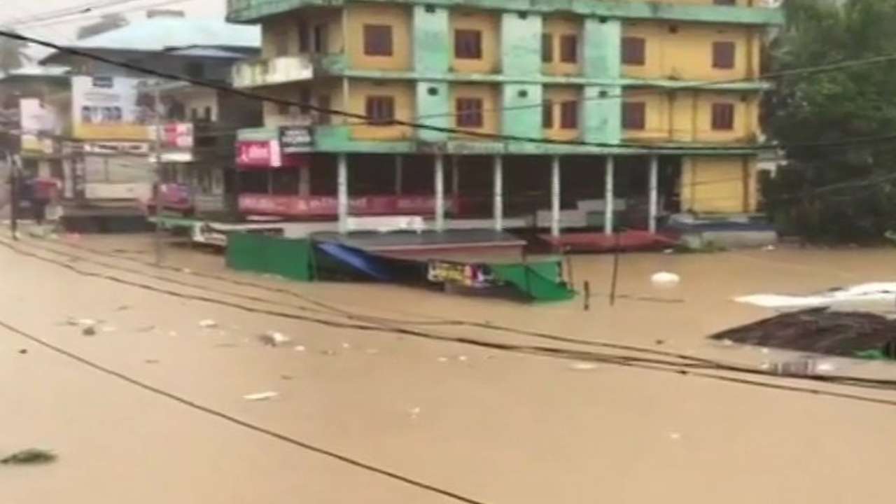 Kerala Floods: Over 22,000 People Shifted To 315 Relief Camps; 22 Dead