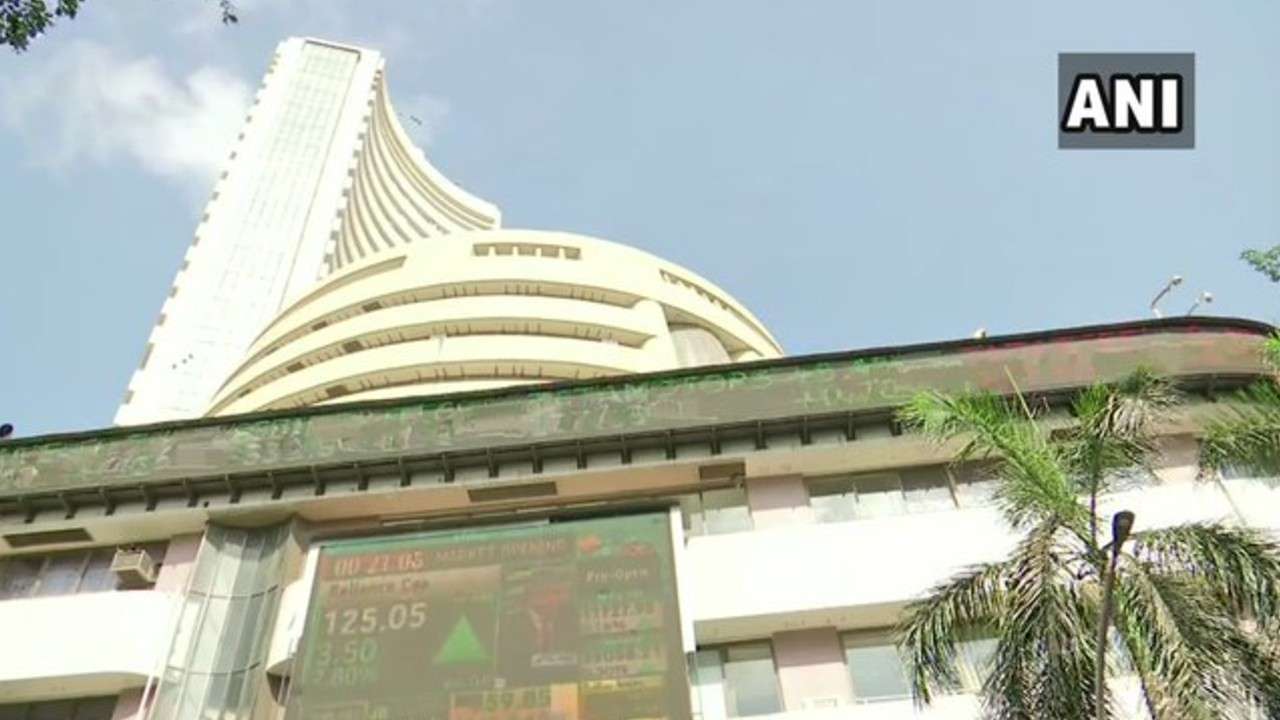 Sensex Up 254 Points Indiabulls Housing Surges 14 7