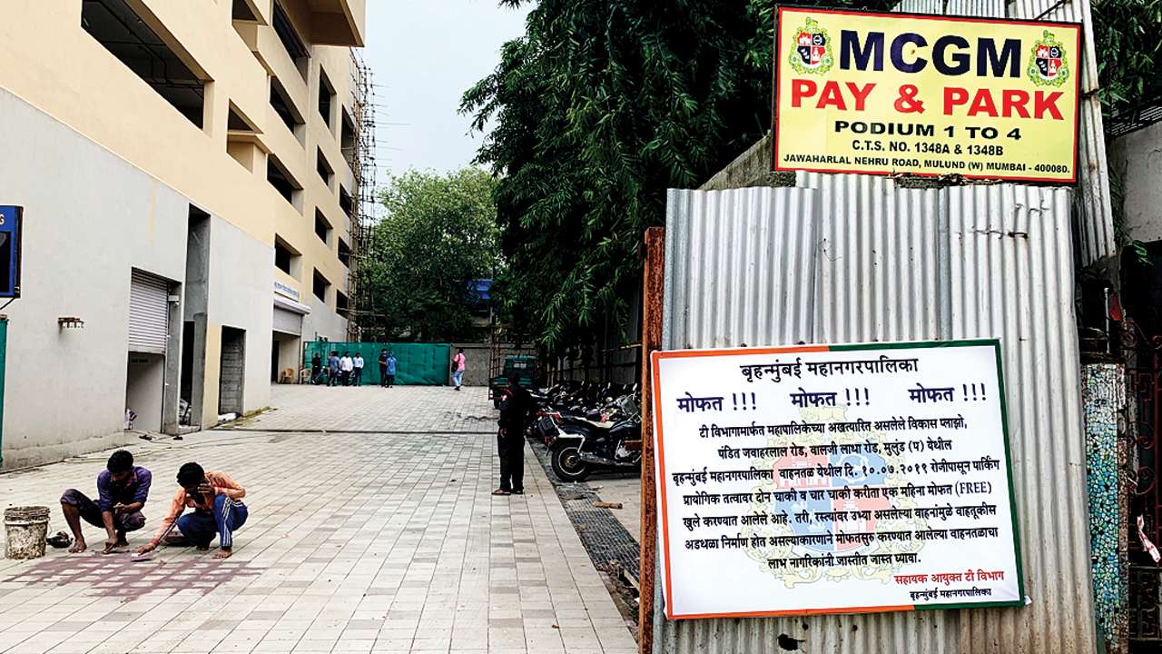 Mumbai Can t find a parking lot Tap on BMC app 