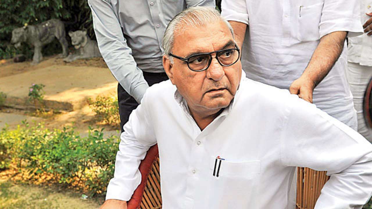 Bhupinder Singh Hooda Slams Haryana Government on Private Jobs: भूपेंद्र सिंह हुड्डा ने हरियाणा सरकार के उपर निशाना साधा है. 