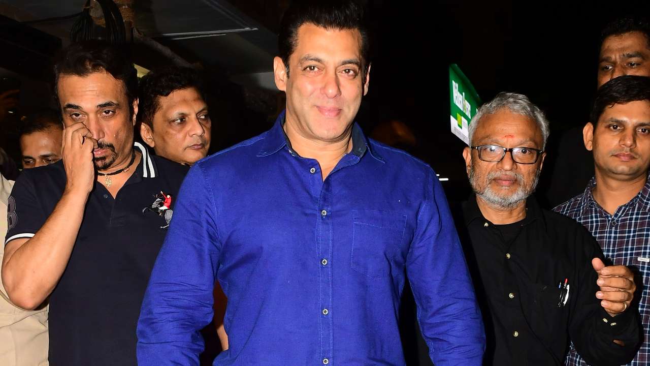'Bigg Boss 13': After pilot and gardener, Salman Khan turns station master in the new promo