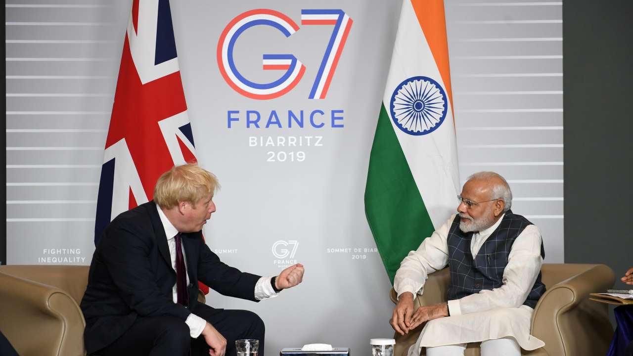 France: PM Modi meets Boris Johnson on sidelines of G7 in Biarritz