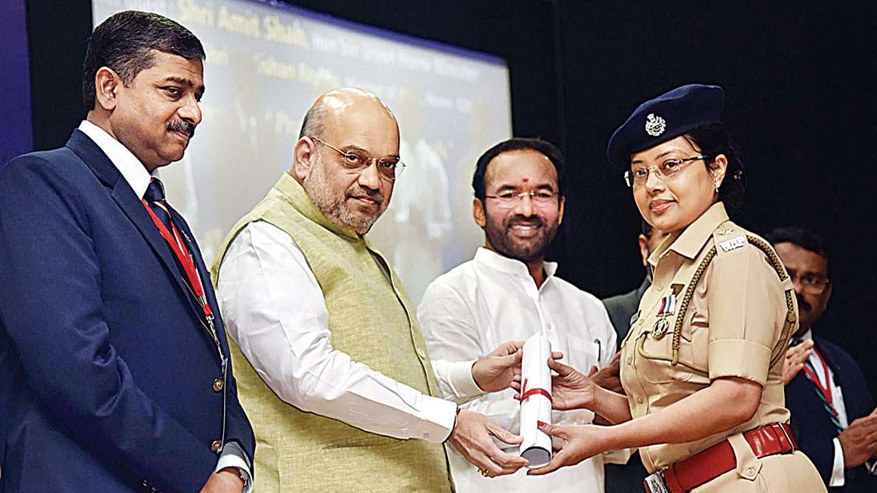 Union Home Minister Amit Shah stresses on scientific investigation