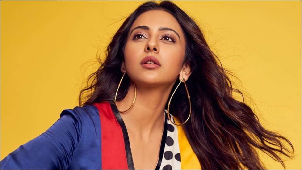 Rakul Preet Singh Sexyvideos - Love is proportional to number of 'awwws' one gets on social media photos': Rakul  Preet Singh REVEALS her dating rules