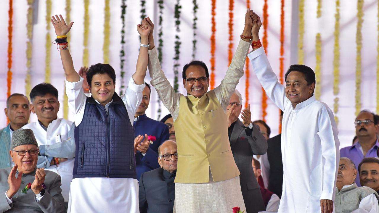 Scindia with Kamal Nath and Shivraj
