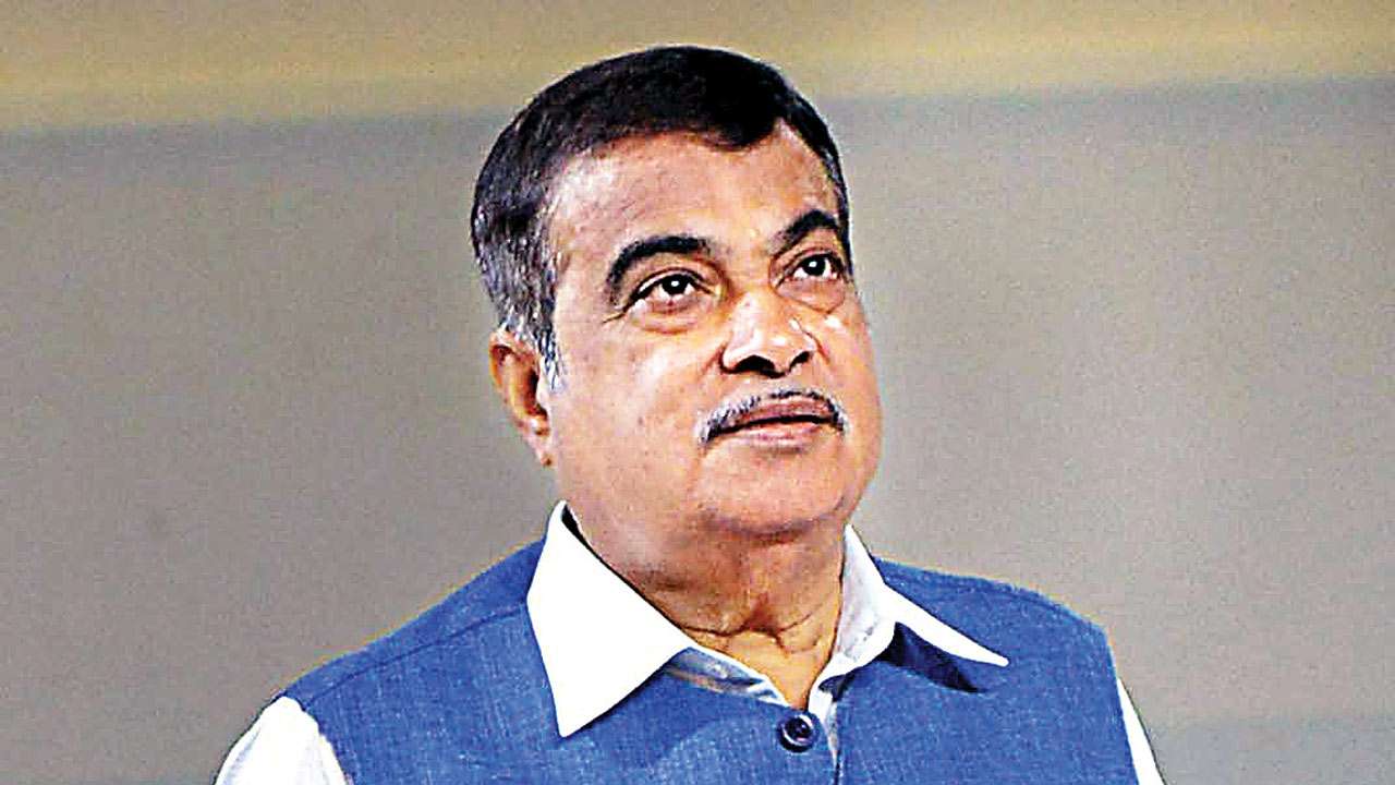  Nitin Gadkari