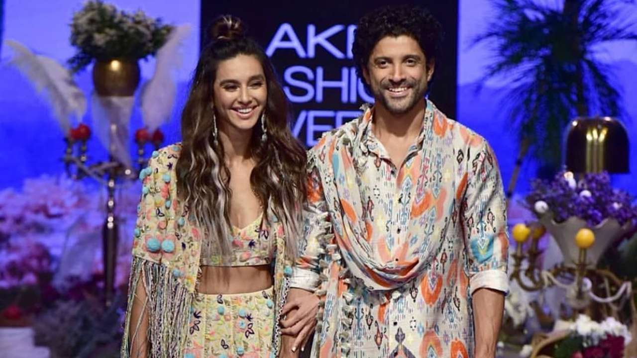 'You’re the one that I want'! Farhan Akhtar shares a romantic song to ladylove Shibani Dandekar with a special video