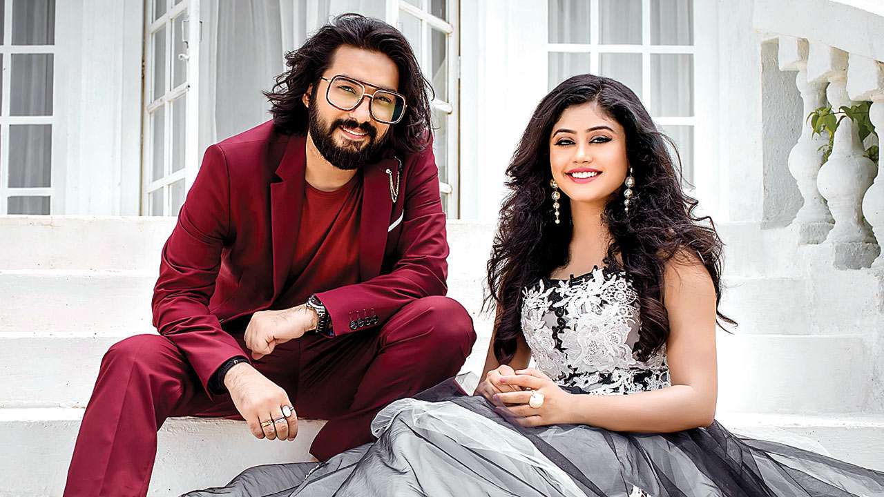 Sachet Tandon and Parampara Thakur  