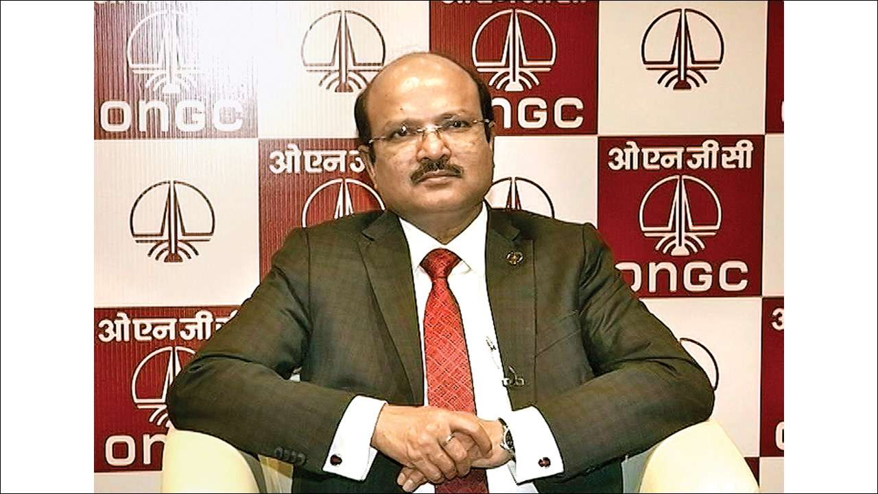 ONGC likely to be debt-free firm by year-end: Shashi Shanker