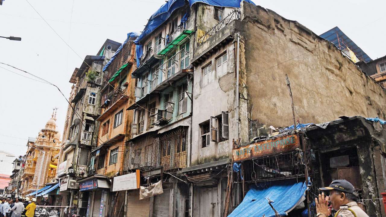 maharashtra-govt-s-action-plan-for-dilapidated-cessed-buildings