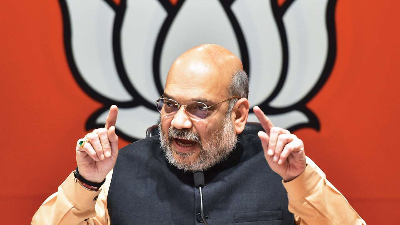 Amit Shah's comments on Hindi Diwas