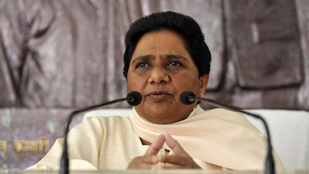 Mayawati demands apology from centre for minister's comments