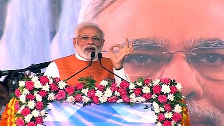PM Modi talks about farmers' on doubling their income by 2022